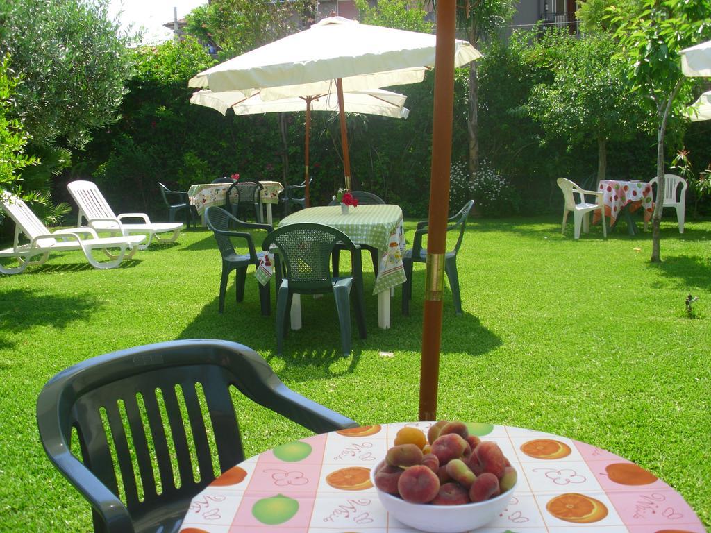 Villa Delle Vacanze Fiumefreddo di Sicilia Ngoại thất bức ảnh