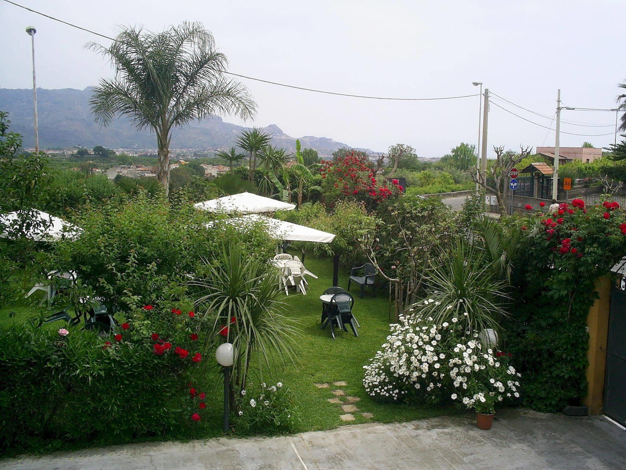 Villa Delle Vacanze Fiumefreddo di Sicilia Ngoại thất bức ảnh
