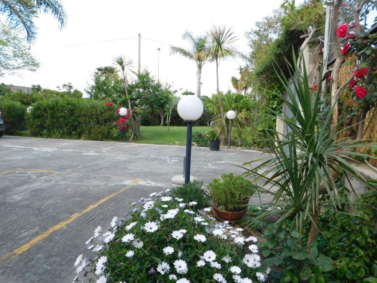Villa Delle Vacanze Fiumefreddo di Sicilia Ngoại thất bức ảnh